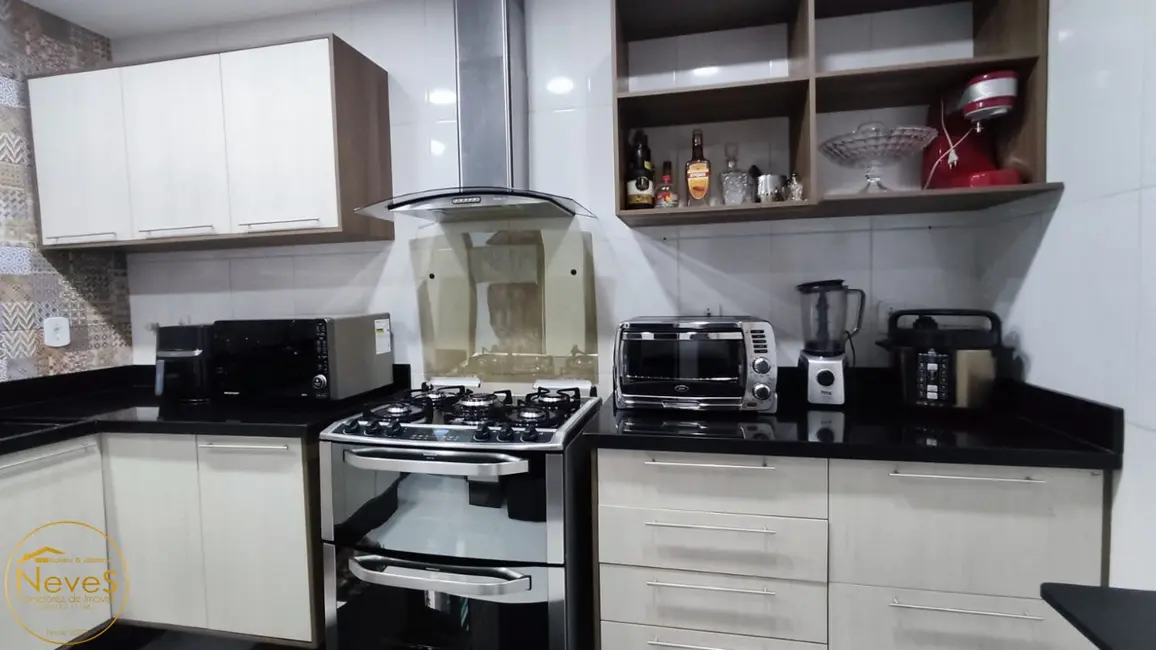 Foto 9 de Casa com 2 quartos à venda, 122m2 em Miguel Pereira - RJ