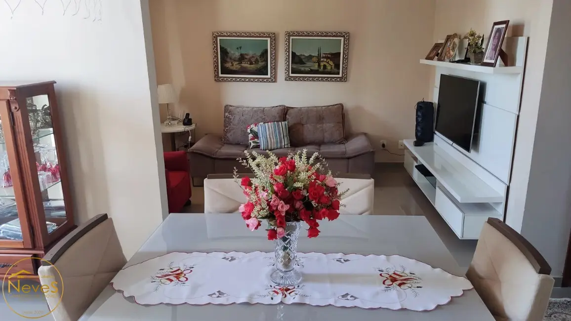 Foto 4 de Casa com 2 quartos à venda, 122m2 em Miguel Pereira - RJ