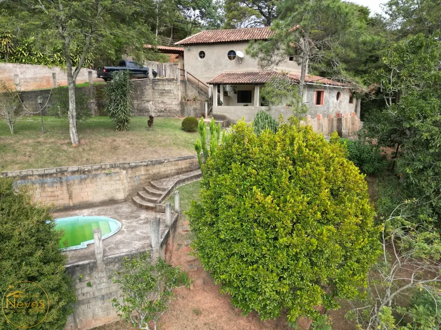 Casa com 2 quartos à venda, 149m2 em Paty Do Alferes - RJ - imagem 3 Foto 3 de Casa com 2 quartos à venda, 149m2 em Paty Do Alferes - RJ