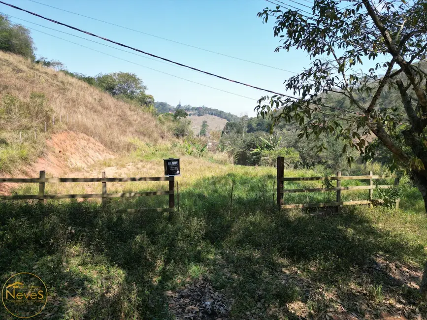 Foto 4 de Terreno / Lote à venda, 842m2 em Paty Do Alferes - RJ