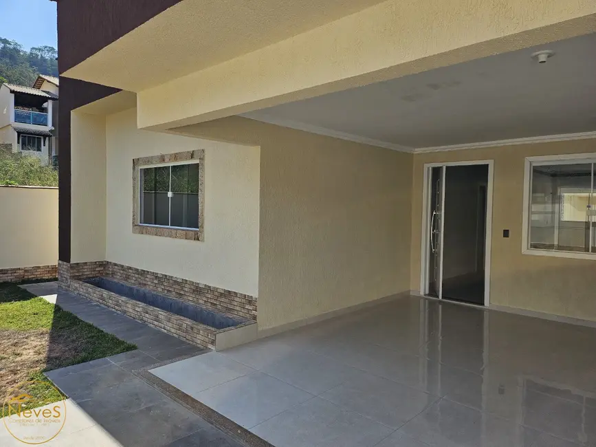 Casa com 3 quartos à venda, 150m2 em Paty Do Alferes - RJ - imagem 3 Foto 3 de Casa com 3 quartos à venda, 150m2 em Paty Do Alferes - RJ