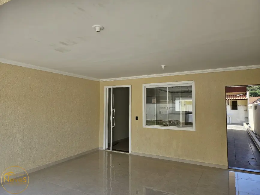 Casa com 3 quartos à venda, 150m2 em Paty Do Alferes - RJ - imagem 5 Foto 5 de Casa com 3 quartos à venda, 150m2 em Paty Do Alferes - RJ