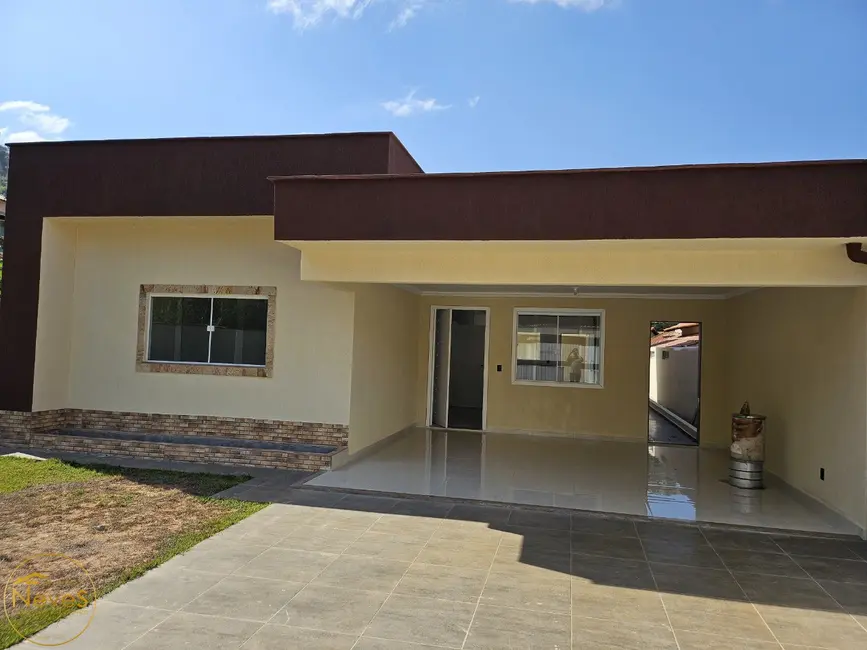 Casa com 3 quartos à venda, 150m2 em Paty Do Alferes - RJ - imagem 2 Foto 2 de Casa com 3 quartos à venda, 150m2 em Paty Do Alferes - RJ