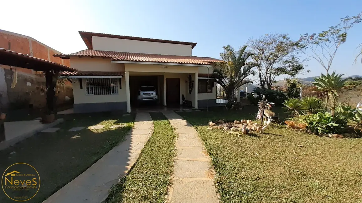 Foto 2 de Casa com 3 quartos à venda, 287m2 em Paty Do Alferes - RJ