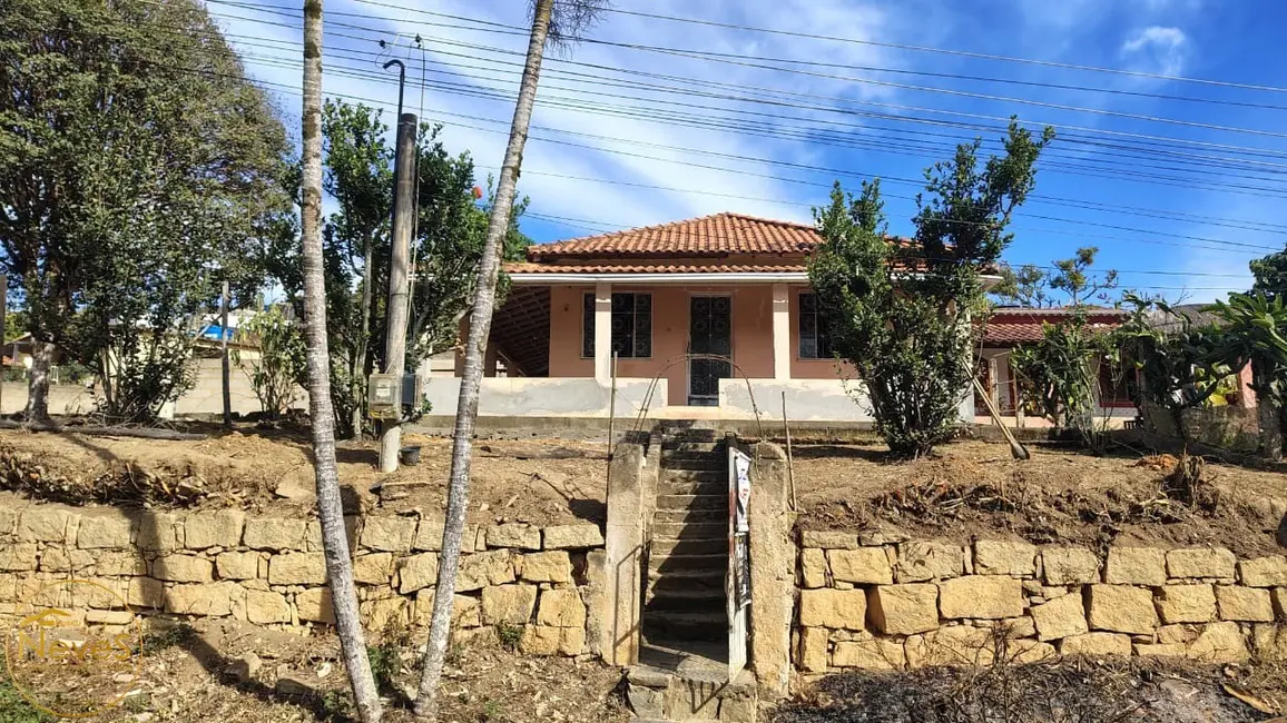 Foto 1 de Casa com 2 quartos à venda, 135m2 em Paty Do Alferes - RJ