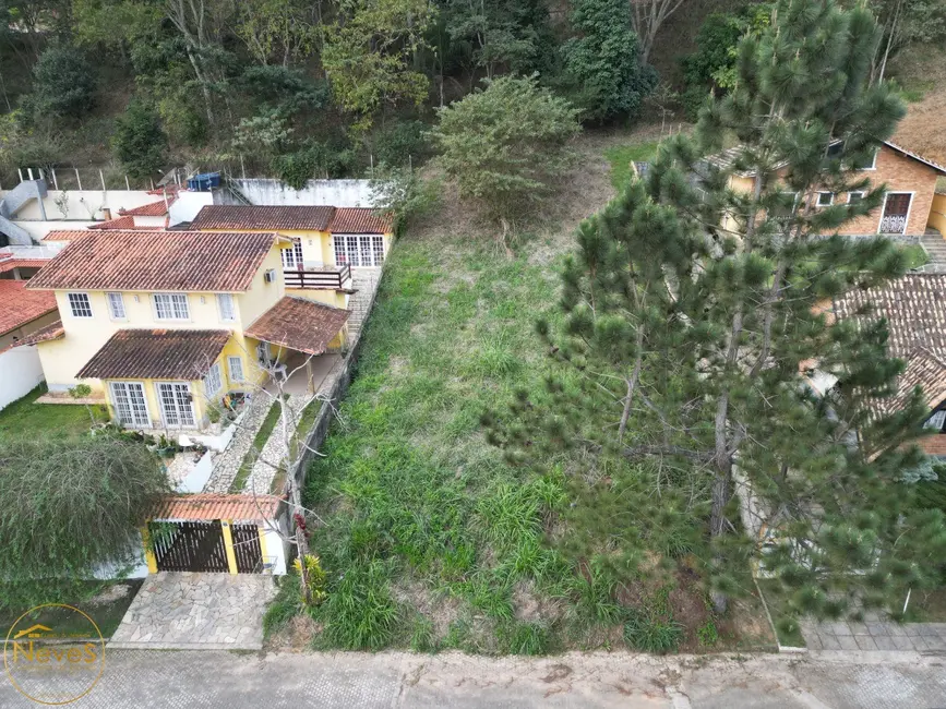 Terreno / Lote à venda, 450m2 em Miguel Pereira - RJ - imagem 5 Foto 5 de Terreno / Lote à venda, 450m2 em Miguel Pereira - RJ