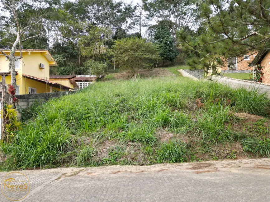 Foto 2 de Terreno / Lote à venda, 450m2 em Miguel Pereira - RJ