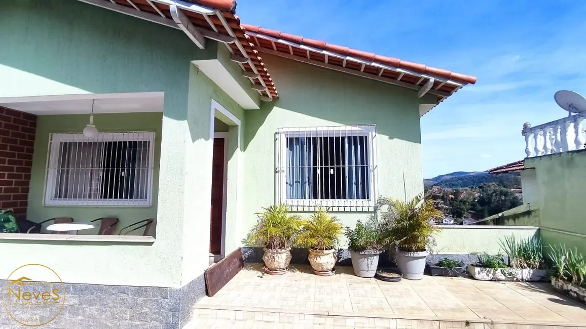 Foto 3 de Casa com 4 quartos à venda, 300m2 em Centro, Miguel Pereira - RJ