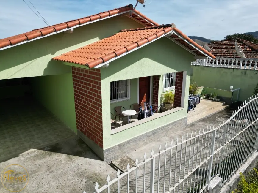 Foto 1 de Casa com 4 quartos à venda, 300m2 em Centro, Miguel Pereira - RJ