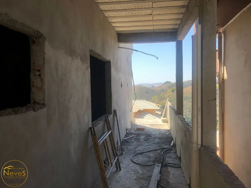 Casa com 3 quartos à venda, 241m2 em Paty Do Alferes - RJ - imagem 7 Foto 7 de Casa com 3 quartos à venda, 241m2 em Paty Do Alferes - RJ