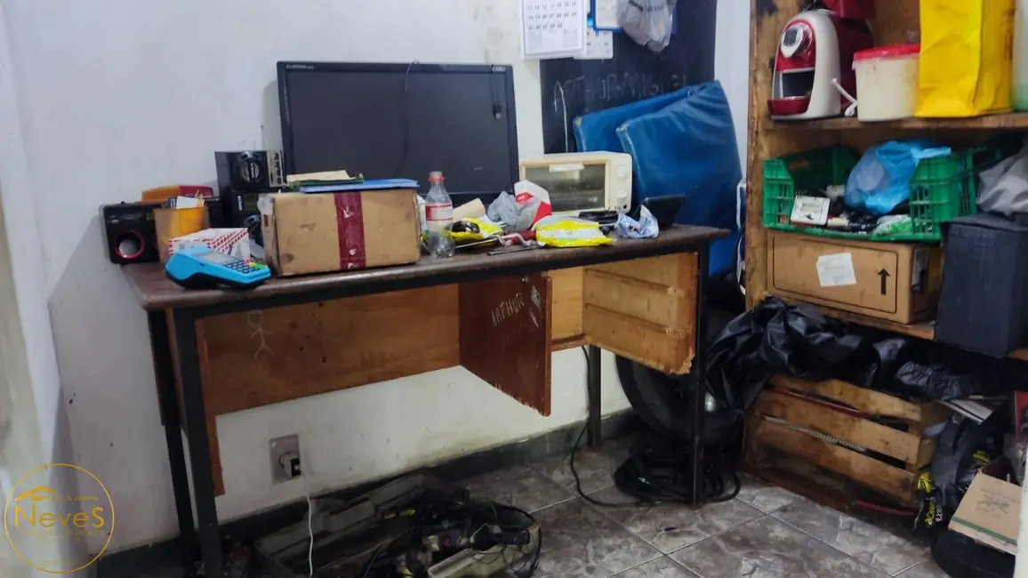 Loja à venda, 460m2 em Centro, Paty Do Alferes - RJ - imagem 6 Foto 6 de Loja à venda, 460m2 em Centro, Paty Do Alferes - RJ