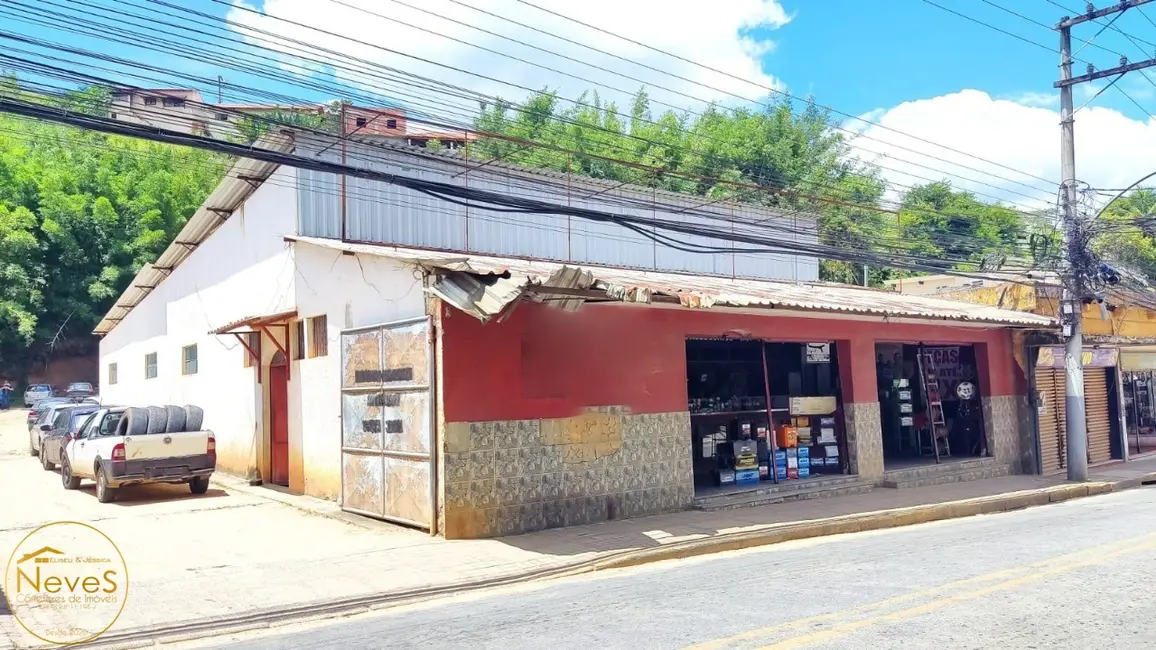 Foto 1 de Loja à venda, 363m2 em Centro, Paty Do Alferes - RJ