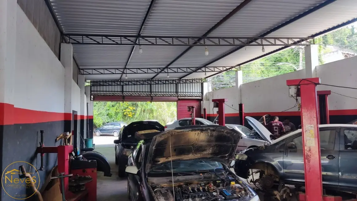 Loja à venda, 852m2 em Centro, Paty Do Alferes - RJ - imagem 8 Foto 8 de Loja à venda, 852m2 em Centro, Paty Do Alferes - RJ