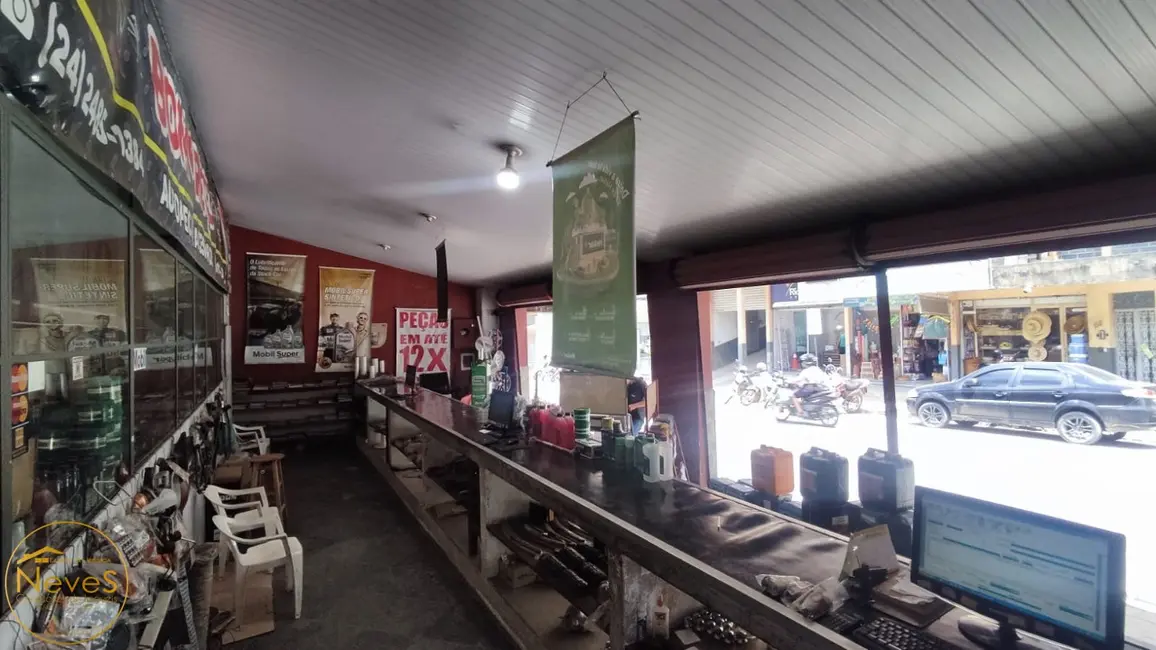 Loja à venda, 852m2 em Centro, Paty Do Alferes - RJ - imagem 4 Foto 4 de Loja à venda, 852m2 em Centro, Paty Do Alferes - RJ