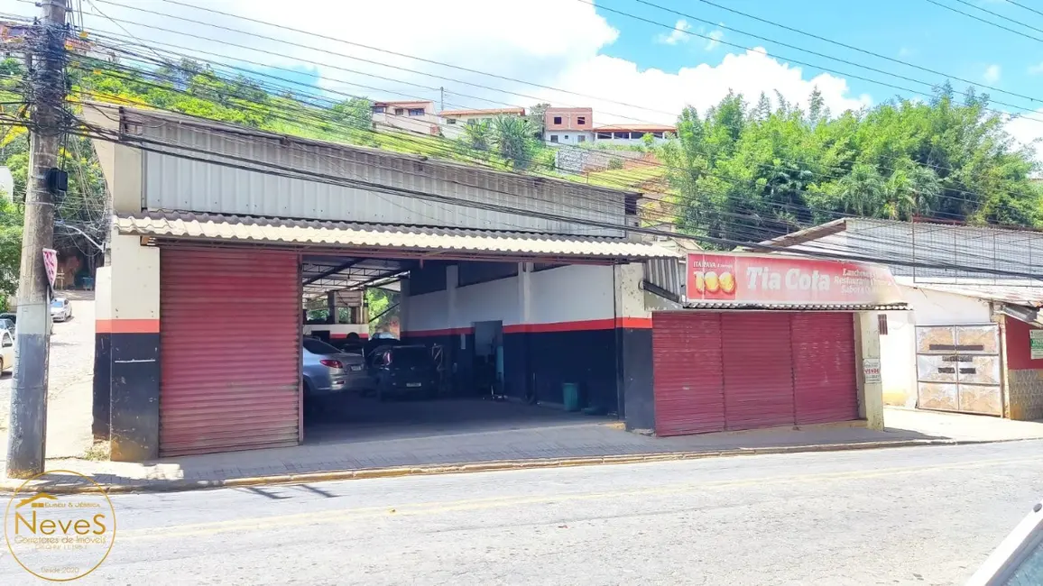 Loja à venda, 852m2 em Centro, Paty Do Alferes - RJ - imagem 7 Foto 7 de Loja à venda, 852m2 em Centro, Paty Do Alferes - RJ