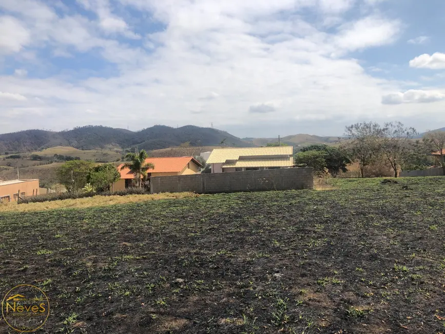 Foto 2 de Terreno / Lote à venda, 504m2 em Paty Do Alferes - RJ