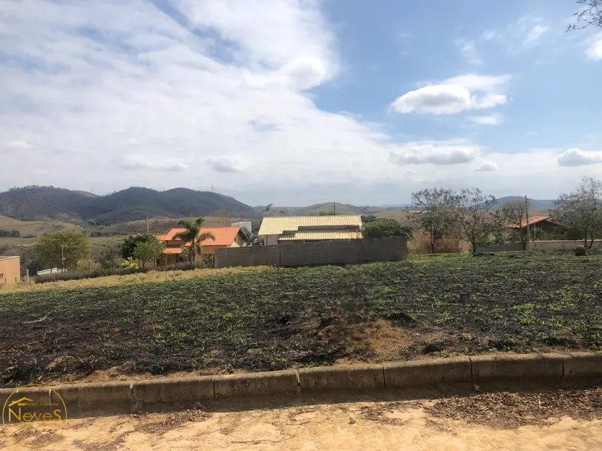 Foto 4 de Terreno / Lote à venda, 504m2 em Paty Do Alferes - RJ