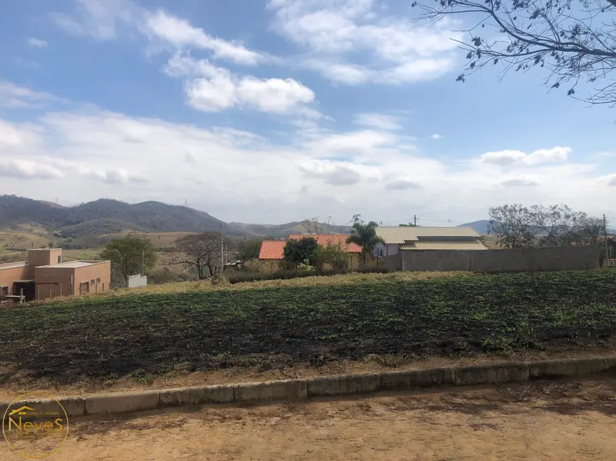 Foto 4 de Terreno / Lote à venda, 504m2 em Paty Do Alferes - RJ