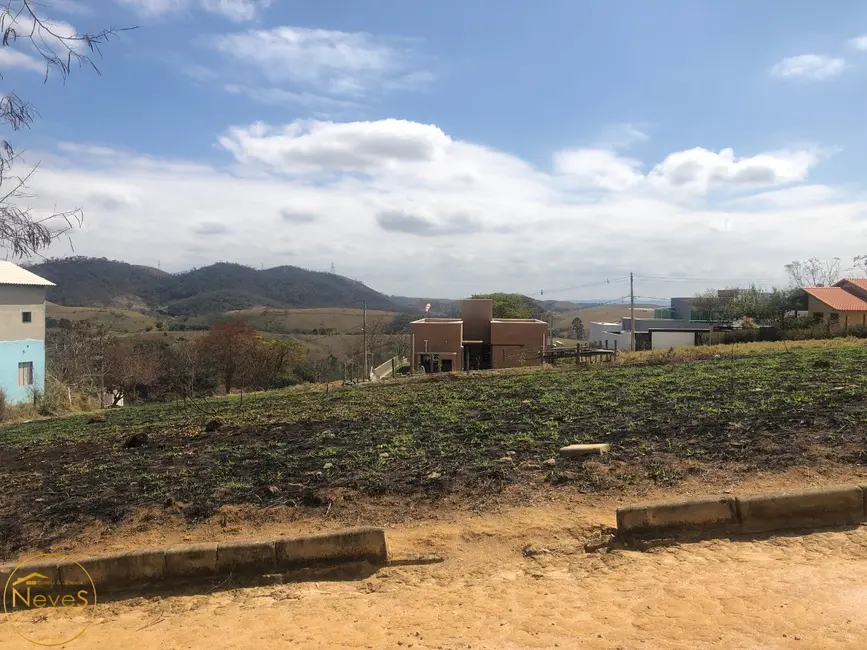 Foto 4 de Terreno / Lote à venda, 504m2 em Paty Do Alferes - RJ