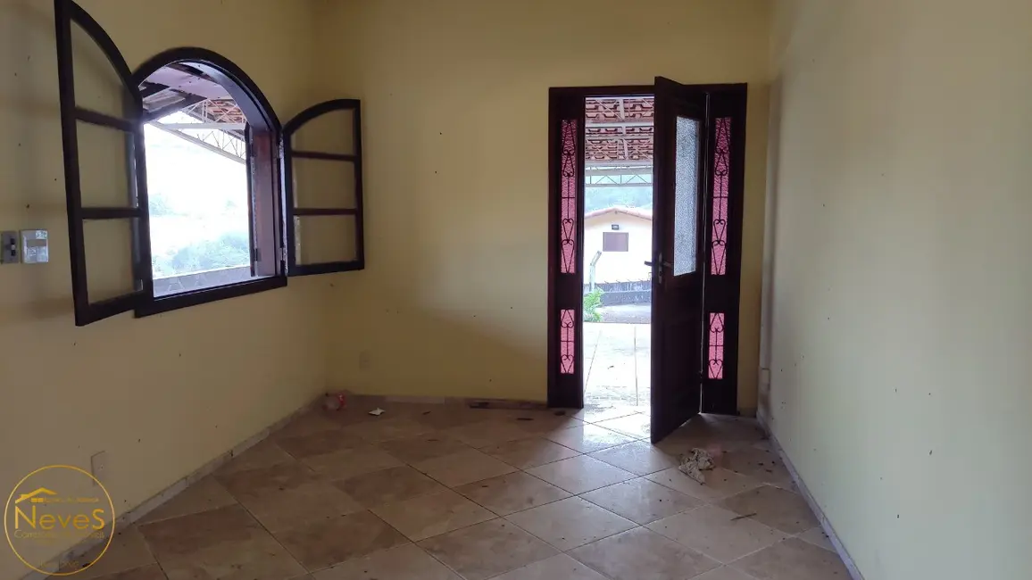 Foto 8 de Casa com 4 quartos à venda, 250m2 em Miguel Pereira - RJ