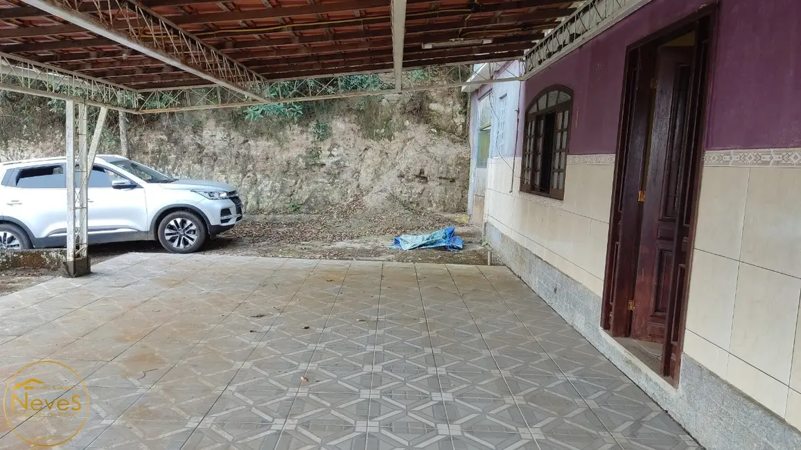 Foto 3 de Casa com 4 quartos à venda, 250m2 em Miguel Pereira - RJ