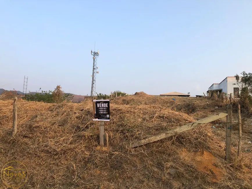 Foto 2 de Terreno / Lote à venda, 682m2 em Paty Do Alferes - RJ
