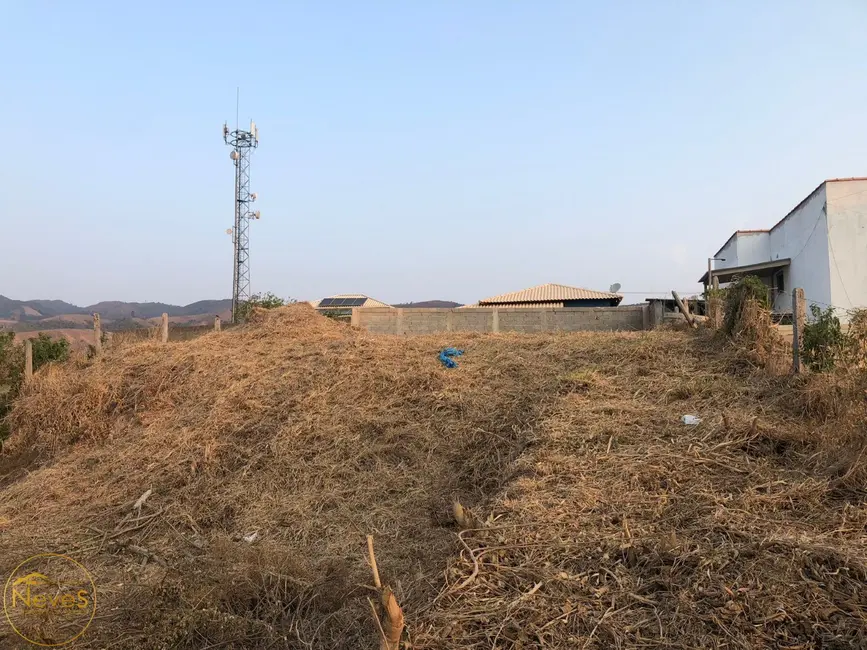 Foto 4 de Terreno / Lote à venda, 682m2 em Paty Do Alferes - RJ