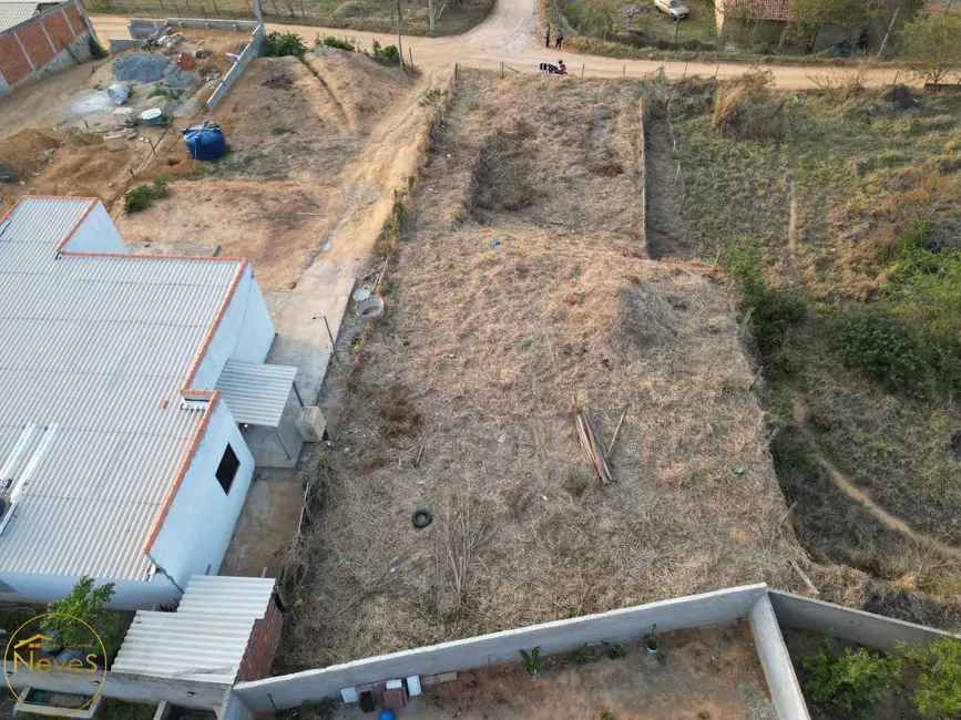 Foto 9 de Terreno / Lote à venda, 682m2 em Paty Do Alferes - RJ