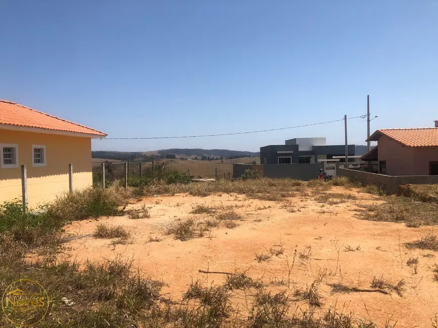 Foto 4 de Terreno / Lote à venda, 375m2 em Paty Do Alferes - RJ