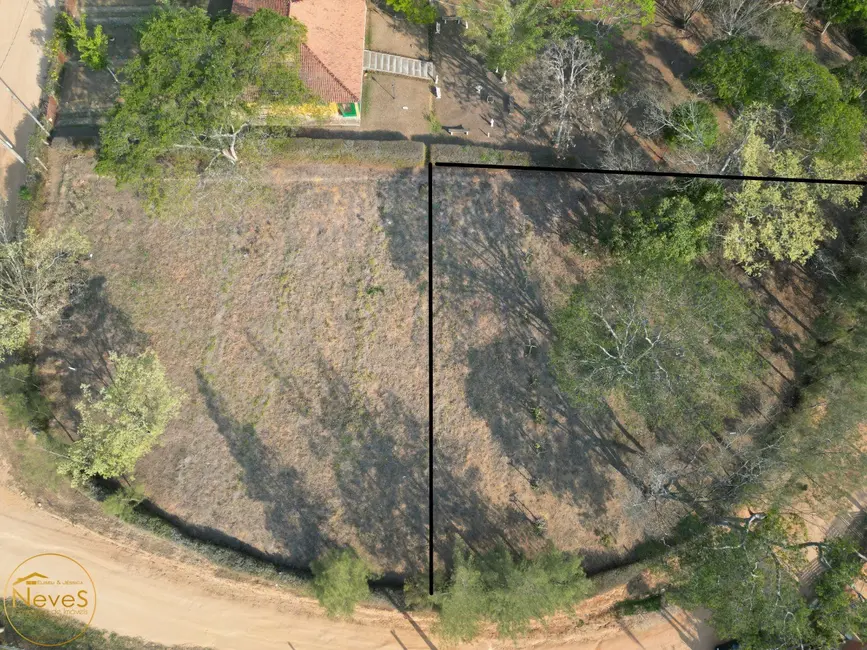 Foto 1 de Terreno / Lote à venda, 1039m2 em Paty Do Alferes - RJ