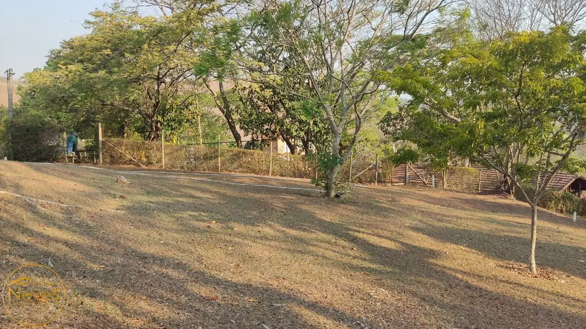 Foto 4 de Terreno / Lote à venda, 870m2 em Paty Do Alferes - RJ