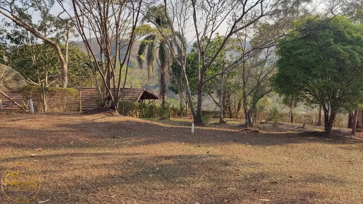 Foto 3 de Terreno / Lote à venda, 870m2 em Paty Do Alferes - RJ