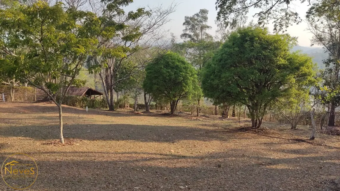 Foto 2 de Terreno / Lote à venda, 870m2 em Paty Do Alferes - RJ