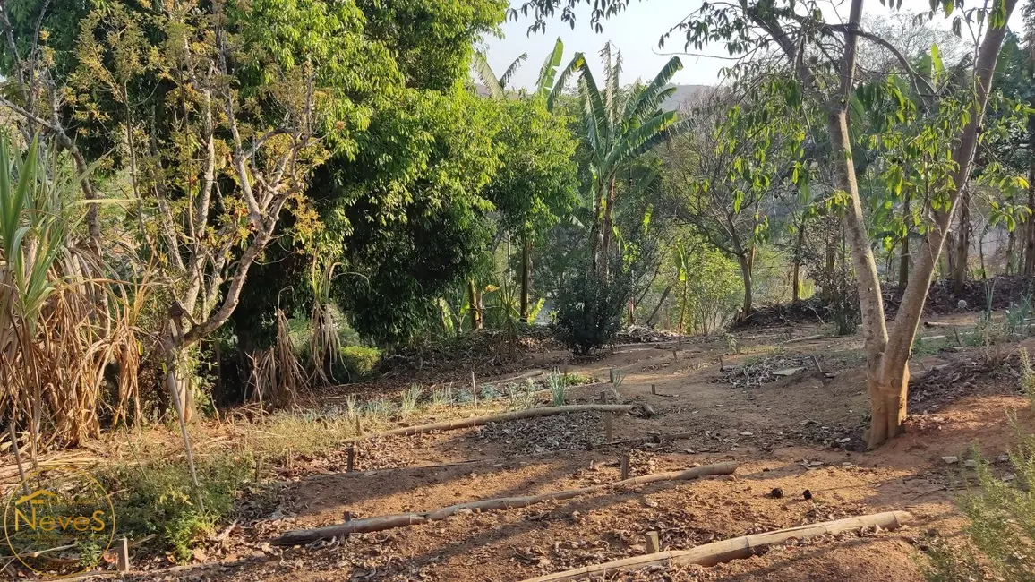 Foto 3 de Terreno / Lote à venda, 1209m2 em Paty Do Alferes - RJ