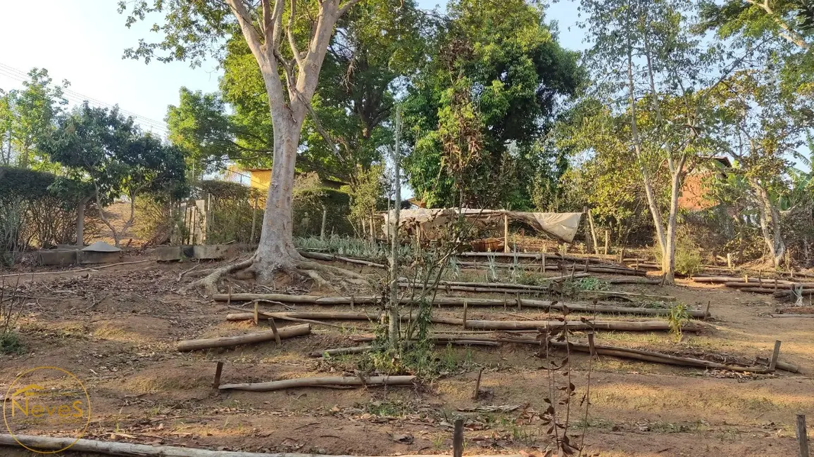 Foto 1 de Terreno / Lote à venda, 1209m2 em Paty Do Alferes - RJ