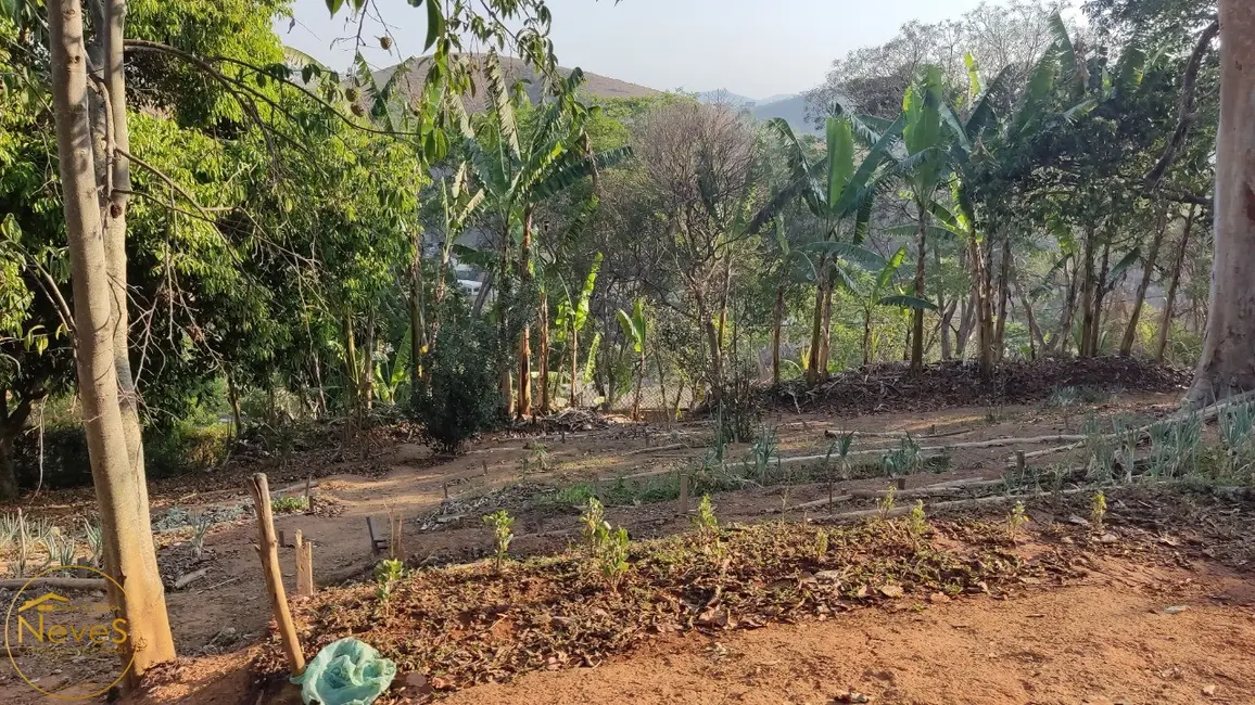 Foto 2 de Terreno / Lote à venda, 1209m2 em Paty Do Alferes - RJ