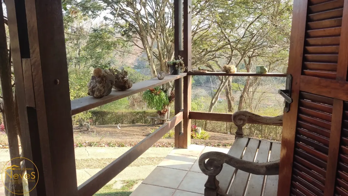 Casa com 2 quartos à venda, 150m2 em Paty Do Alferes - RJ - imagem 3 Foto 3 de Casa com 2 quartos à venda, 150m2 em Paty Do Alferes - RJ