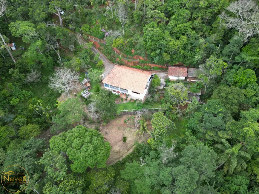 Foto 5 de Sítio / Rancho com 3 quartos à venda, 217m2 em Paty Do Alferes - RJ