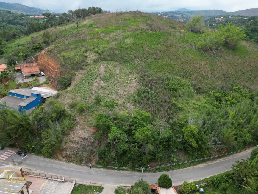 Foto 1 de Terreno / Lote à venda, 1600m2 em Paty Do Alferes - RJ