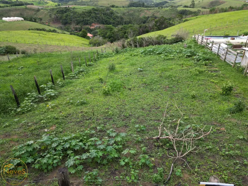 Foto 2 de Terreno / Lote à venda, 538m2 em Paty Do Alferes - RJ