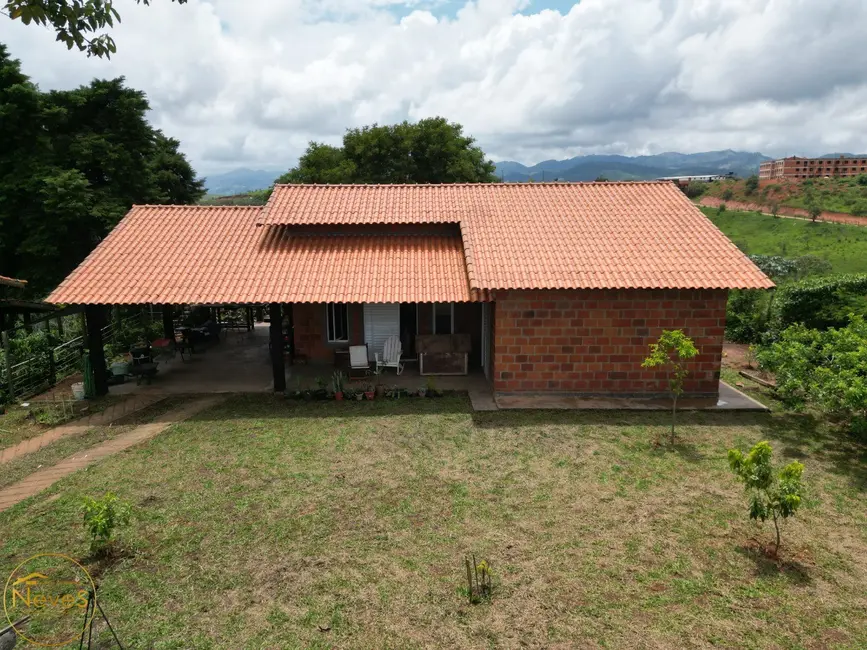 Foto 1 de Casa com 2 quartos à venda, 123m2 em Miguel Pereira - RJ
