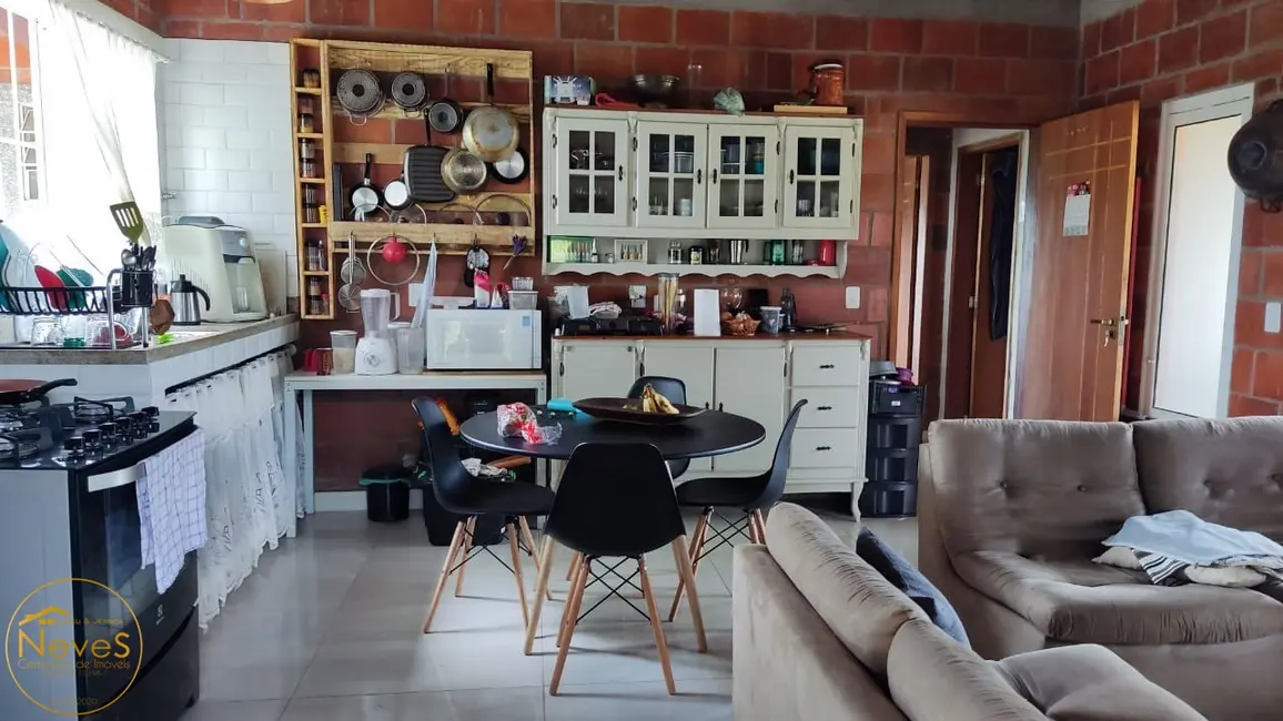 Foto 6 de Casa com 2 quartos à venda, 123m2 em Miguel Pereira - RJ