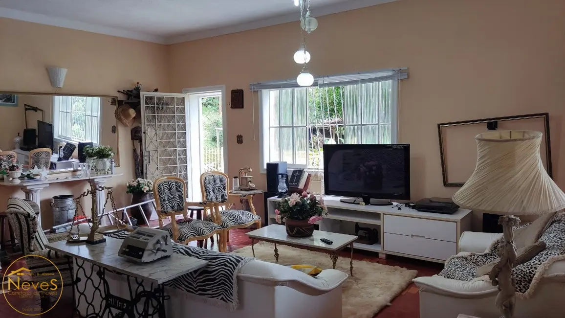 Foto 6 de Sítio / Rancho com 3 quartos à venda, 300m2 em Paty Do Alferes - RJ