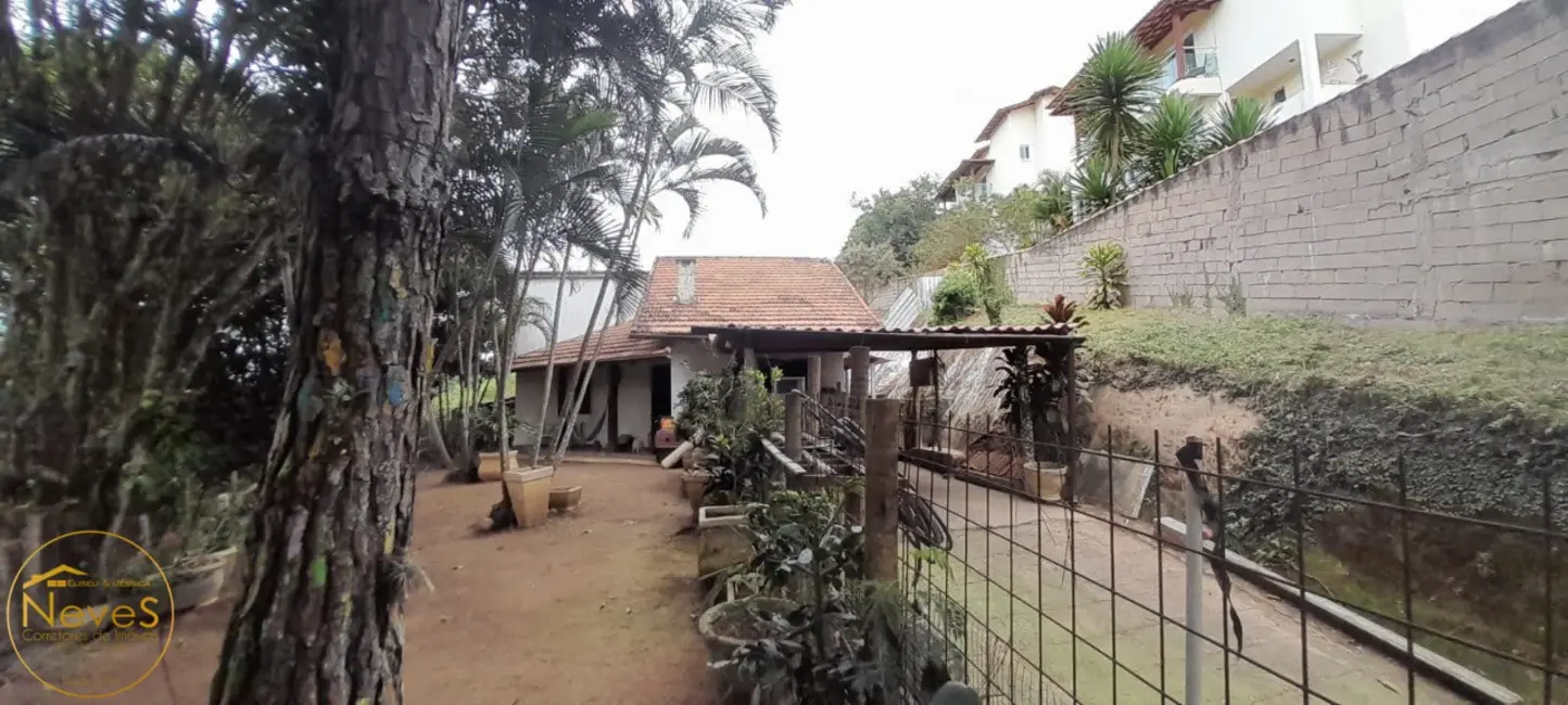 Foto 2 de Casa com 2 quartos à venda, 120m2 em Miguel Pereira - RJ