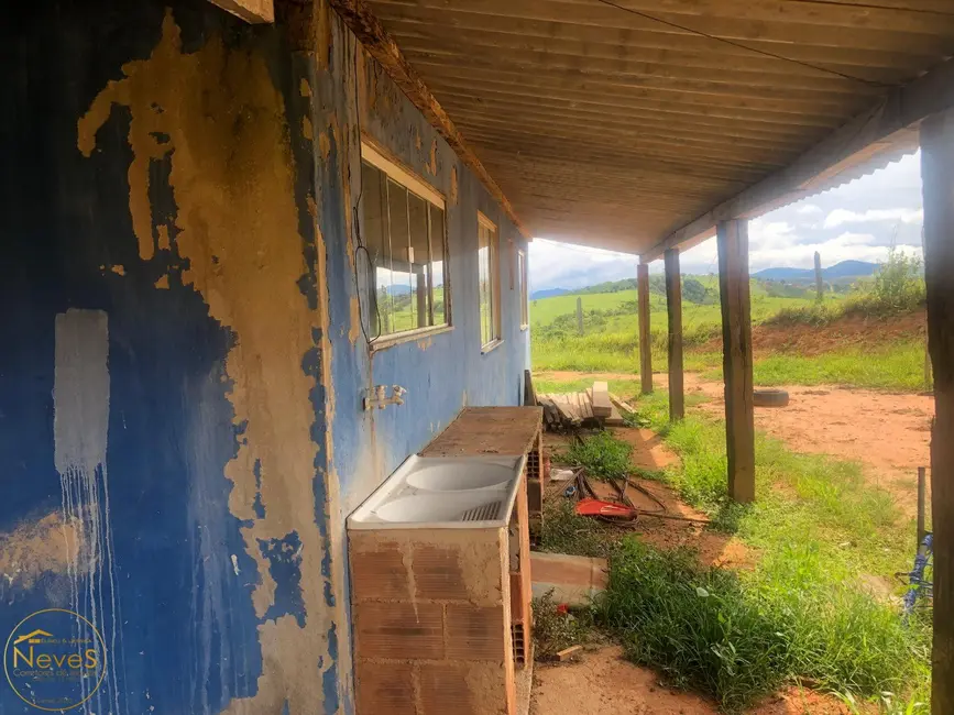 Foto 6 de Casa com 2 quartos à venda, 250m2 em Paty Do Alferes - RJ