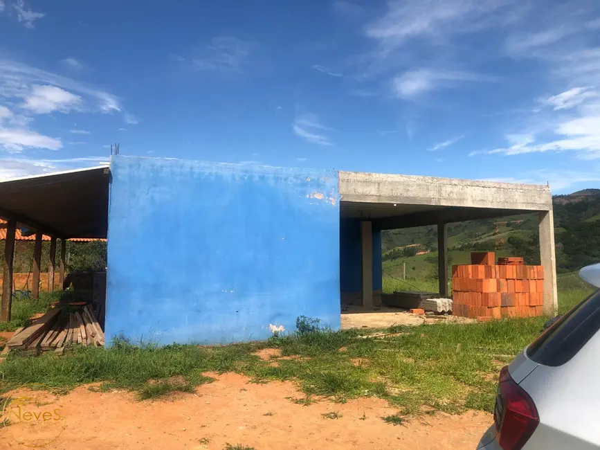 Foto 8 de Casa com 2 quartos à venda, 250m2 em Paty Do Alferes - RJ