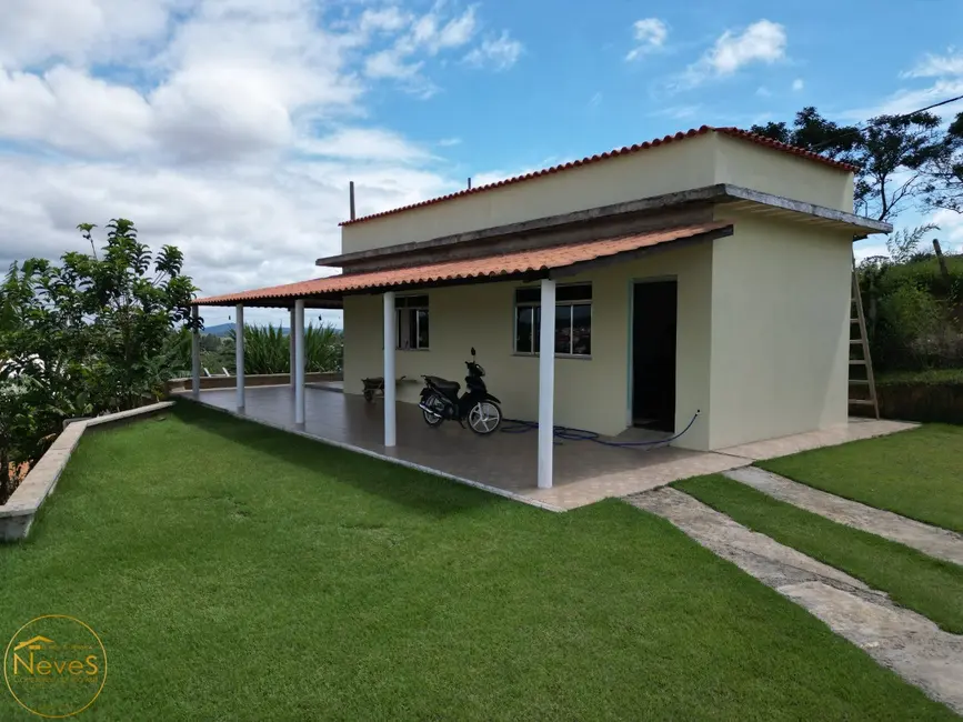 Foto 1 de Casa com 1 quarto à venda, 80m2 em Paty Do Alferes - RJ