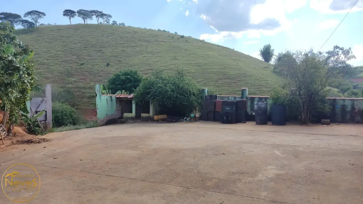 Foto 8 de Sítio / Rancho com 2 quartos à venda, 150m2 em Paty Do Alferes - RJ