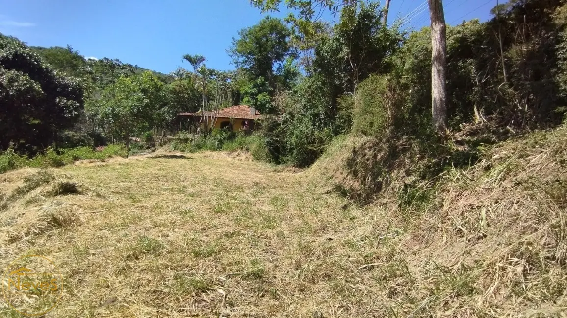 Foto 1 de Terreno / Lote à venda, 1920m2 em Paty Do Alferes - RJ