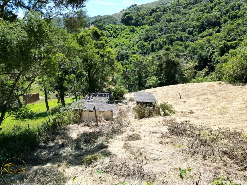Foto 7 de Terreno / Lote à venda, 1595m2 em Paty Do Alferes - RJ